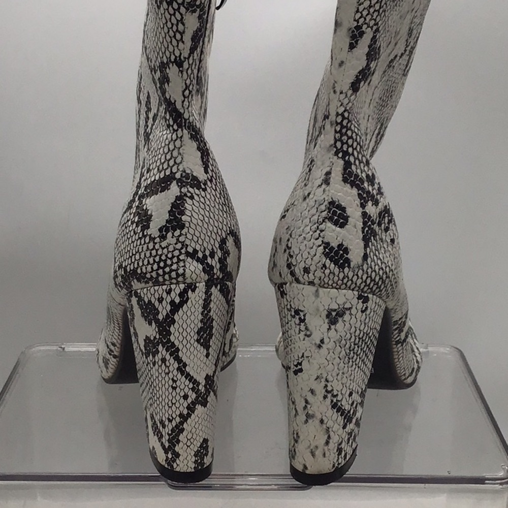 Black & White Faux Snake Skin Pointed Toe Block Heel Ankle Boot - Picture 4 of 9